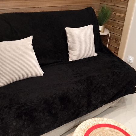 Residence Lawawi Pres De La Gare Au Calme Albertville Δωμάτιο φωτογραφία
